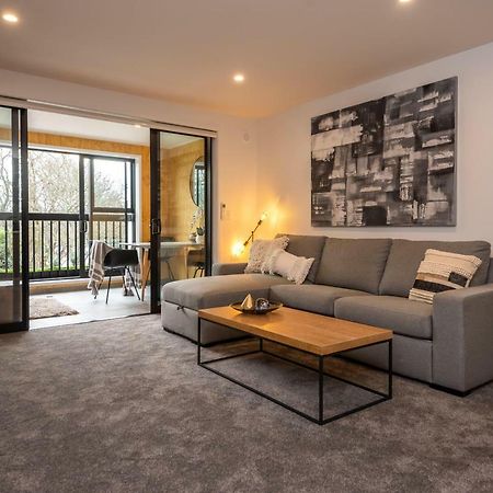 Penthouse With Park View Christchurch Exterior foto